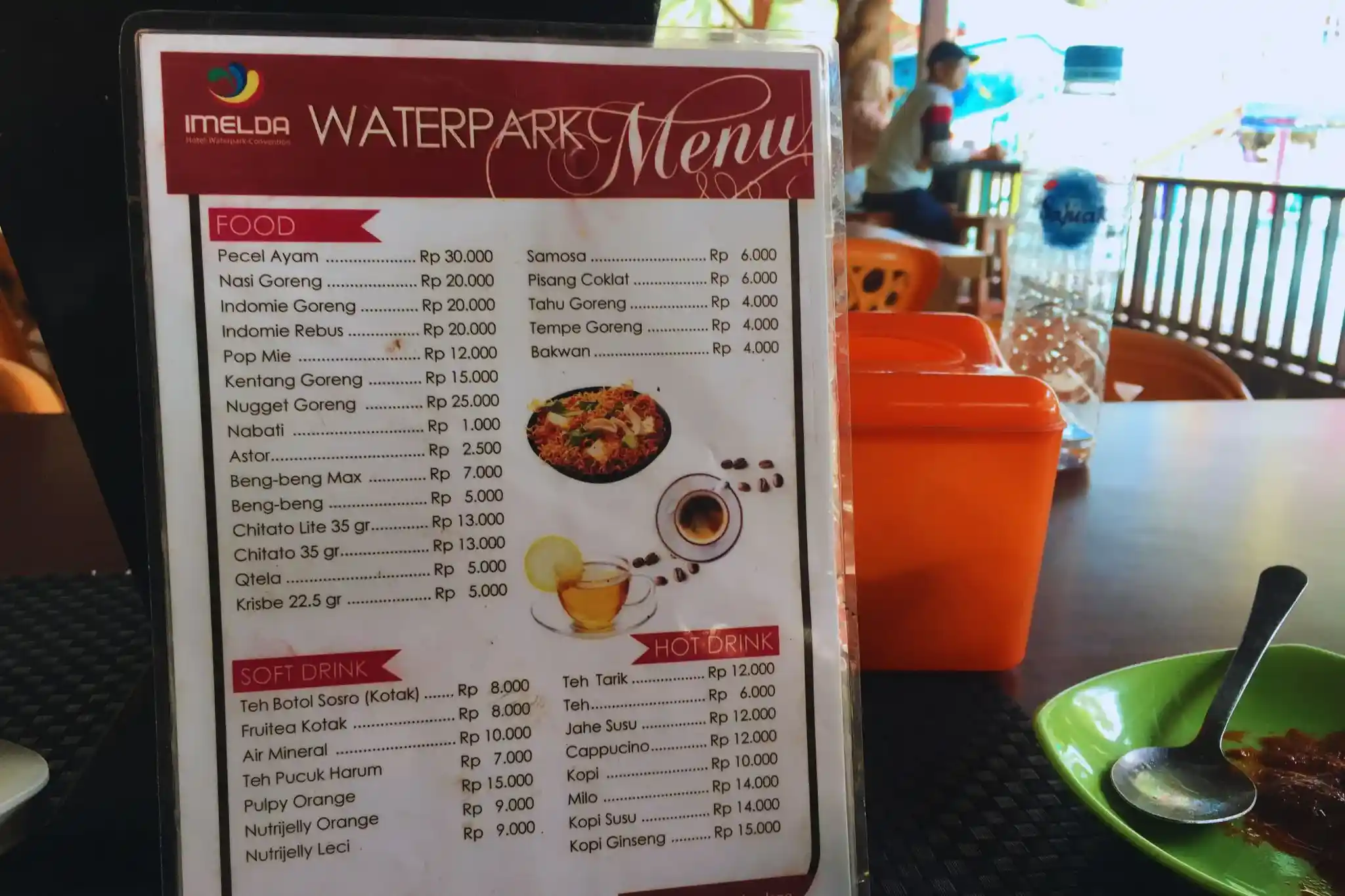 Menu Makanan dan Minuman Waterpark Imelda Padang