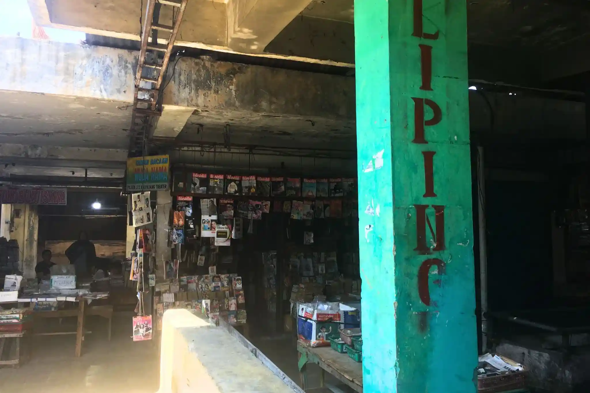 toko buku taman bacaan muda nama